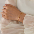 Bracciale Cuore in Titanio e Madreperla – Stile Elegante